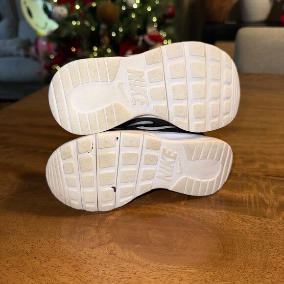 Nike Tanjun EasyOn Toddler Shoes, Size 9C, DX9043-00 - Picture 6 of 7